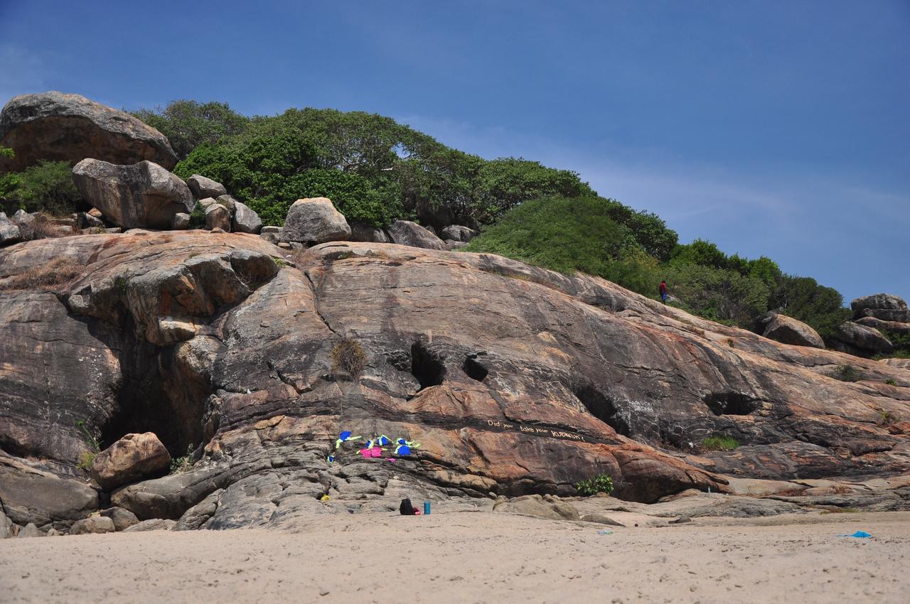 Shim Beach Resort Arugam Bay Exterior photo